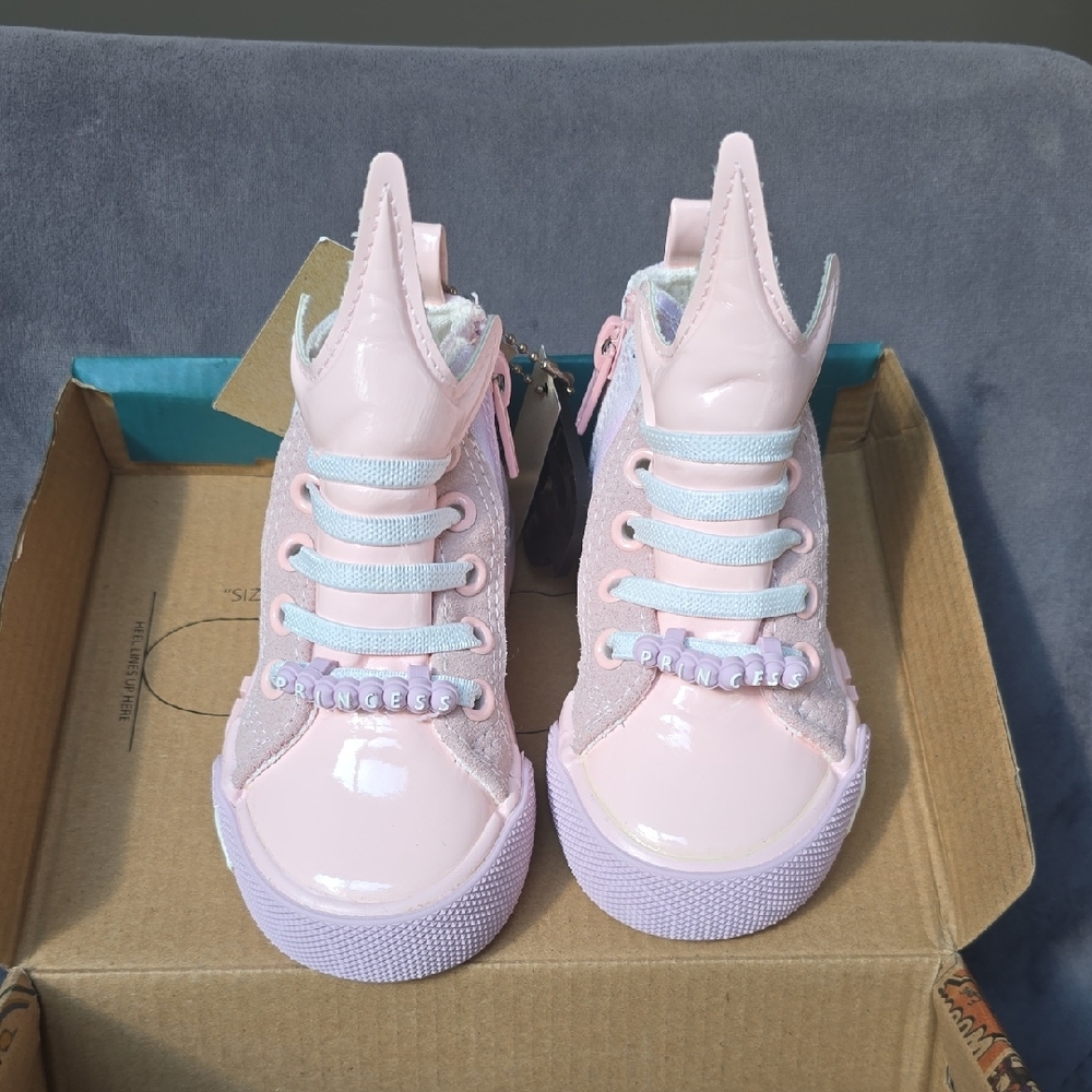 Ground Up Girls' Lace Up Sneakers Pink Disney Princess High Top toddler Size 5